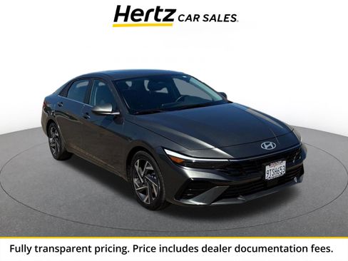 Used 2025 Hyundai Elantra SEL FWD image 1