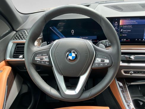 Used 2026 BMW X5 xDrive40i w/ Premium Package AWD/4WD image 12