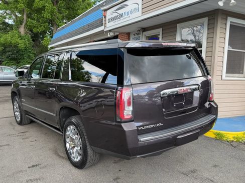Used 2015 GMC Yukon XL Denali w/ Touring Package AWD/4WD image 3