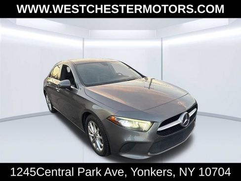Used 2021 Mercedes-Benz A 220 image 3