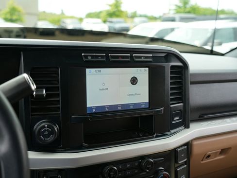 Used 2023 Ford F350 XLT w/ 360-Degree Camera Package AWD/4WD image 16
