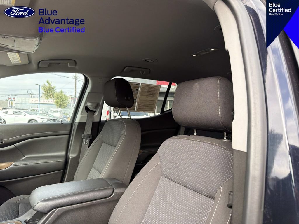 Used 2022 GMC Acadia SLE AWD/4WD image 18