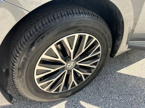 Used 2019 Volkswagen Jetta SEL FWD image 13