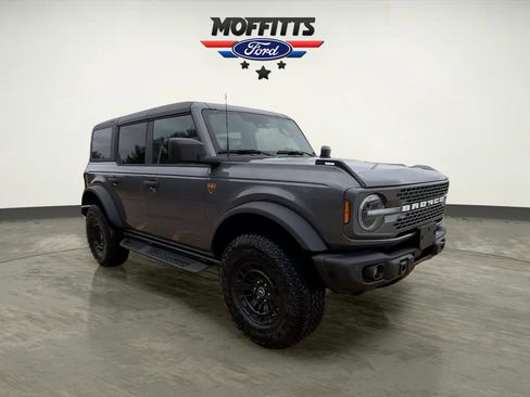 New 2026 Ford Bronco Badlands AWD/4WD image 14