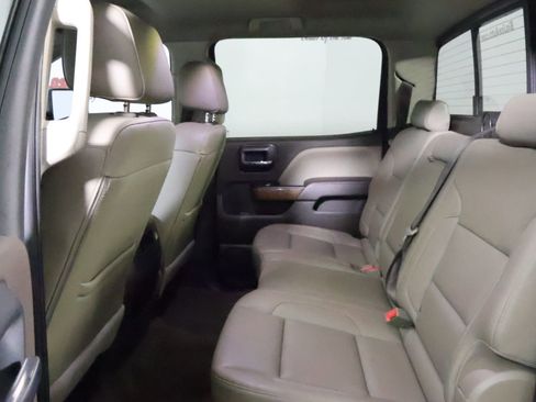 Used 2018 GMC Sierra 1500 SLT w/ Enhanced Driver Alert Package image 34