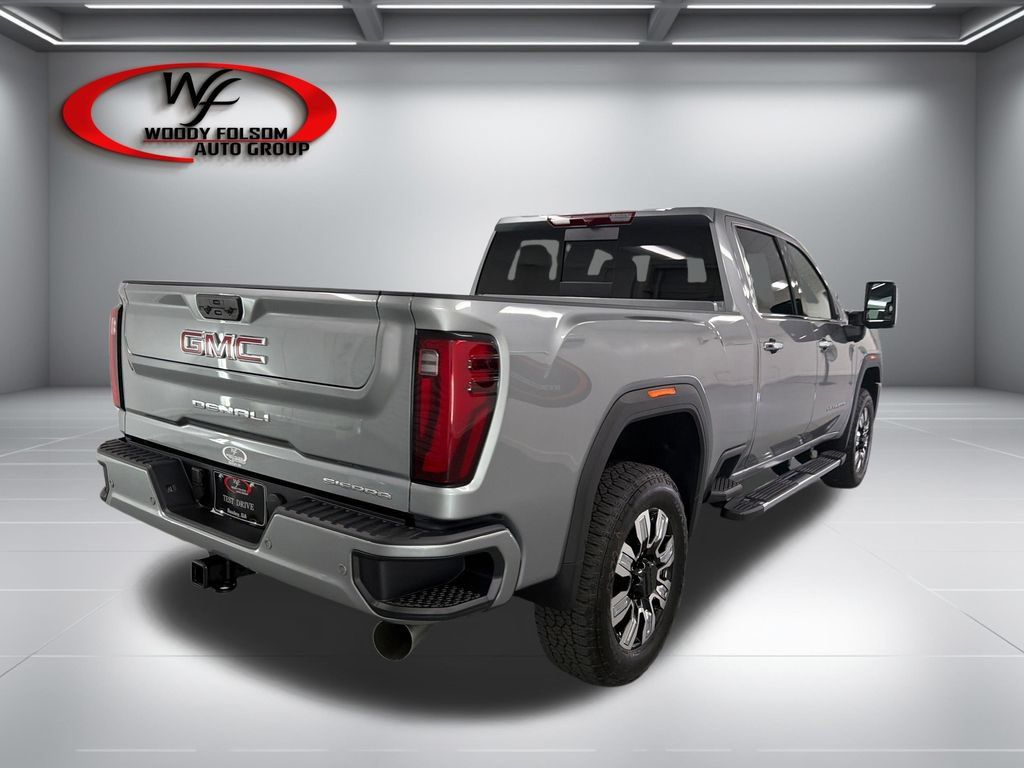 New 2026 GMC Sierra 2500 Denali AWD/4WD image 6