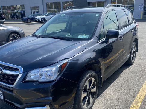 Used 2018 Subaru Forester 2.5i Premium image 1