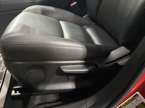 Used 2024 MAZDA CX-30 AWD 2.5 S w/ Select Sport Pkg image 12