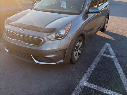 Used 2017 Kia Niro LX