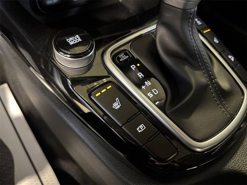 Certified 2024 Kia Seltos EX image 30