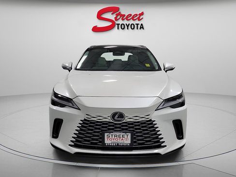 Used 2023 Lexus RX 350 w/ Luxury Package image 6