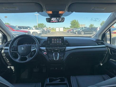 Used 2025 Honda Odyssey Touring image 20