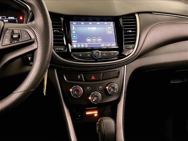 Used 2018 Chevrolet Trax LS AWD/4WD image 6