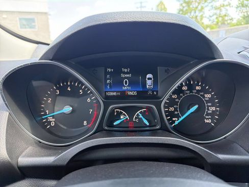 Used 2019 Ford Escape SEL FWD image 21