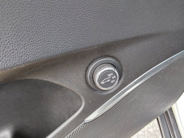 Used 2018 Buick Enclave Essence FWD image 19