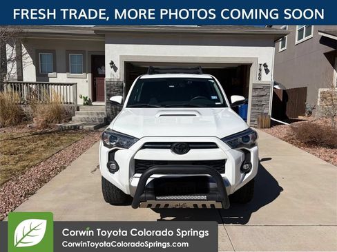 Used 2023 Toyota 4Runner TRD Off-Road Premium w/ Moonroof Package AWD/4WD image 15