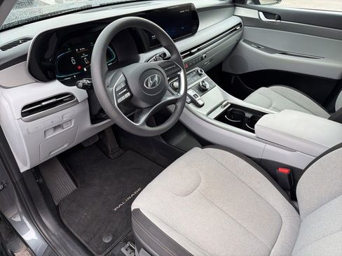Used 2023 Hyundai Palisade SE image 35