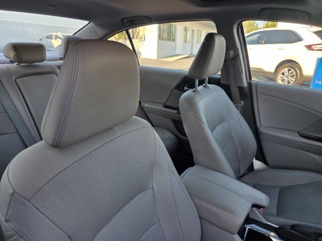 Used 2016 Honda Accord EX-L image 18