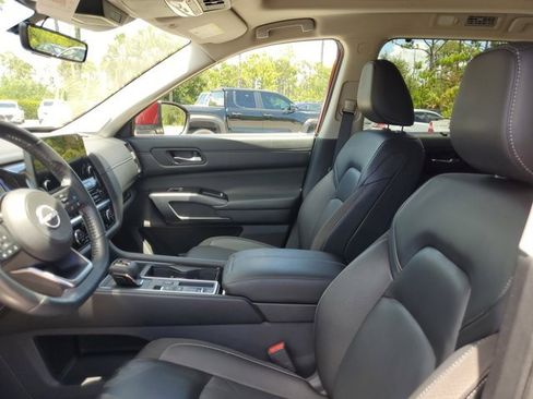 Certified 2023 Nissan Pathfinder SL w/ SL Premium Package image 26