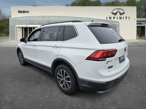 Used 2020 Volkswagen Tiguan SE image 5