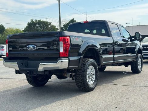 Used 2019 Ford F250 XLT image 3