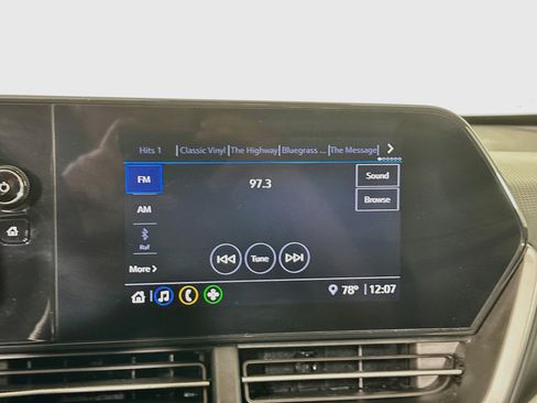 Used 2025 Chevrolet Trax LS FWD image 19
