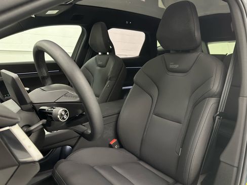 Used 2025 Polestar Polestar 3 image 13