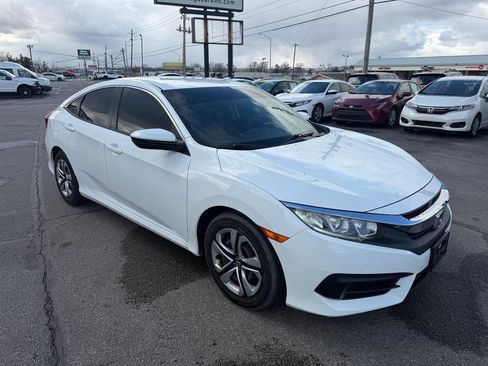 Used 2018 Honda Civic LX image 4