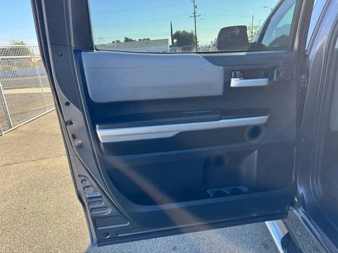 Used 2015 Toyota Tundra Limited image 21