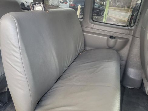 Used 2015 Chevrolet Express 3500 LT w/ LT Preferred Equipment Group image 27