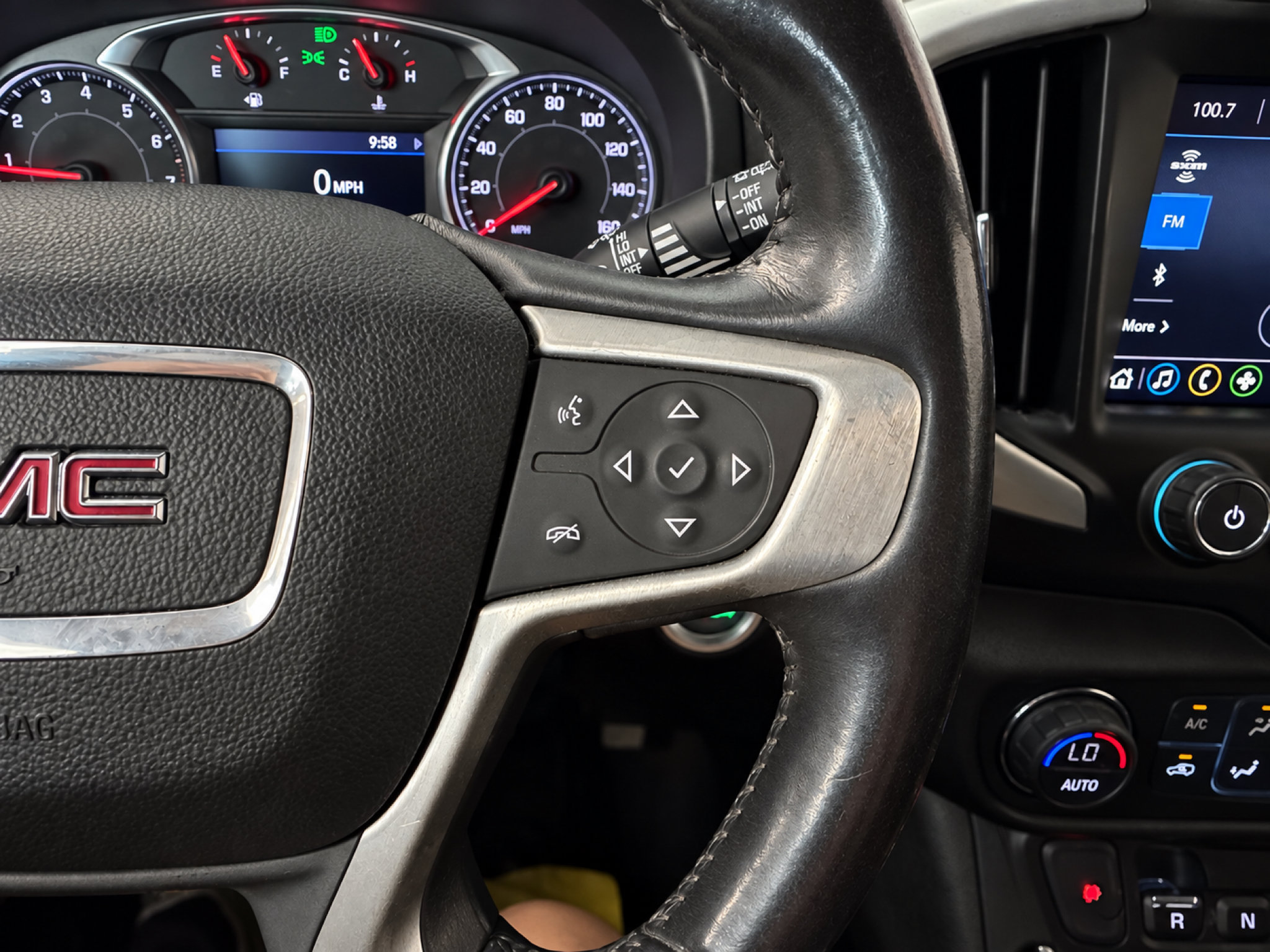 Used 2019 GMC Terrain SLT w/ Preferred Package FWD image 21