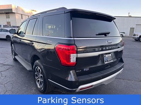 Used 2024 Ford Expedition XLT image 11