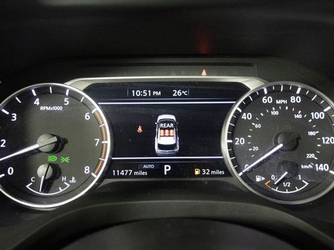 Used 2023 Nissan Rogue SV w/ SV Premium B Package image 30