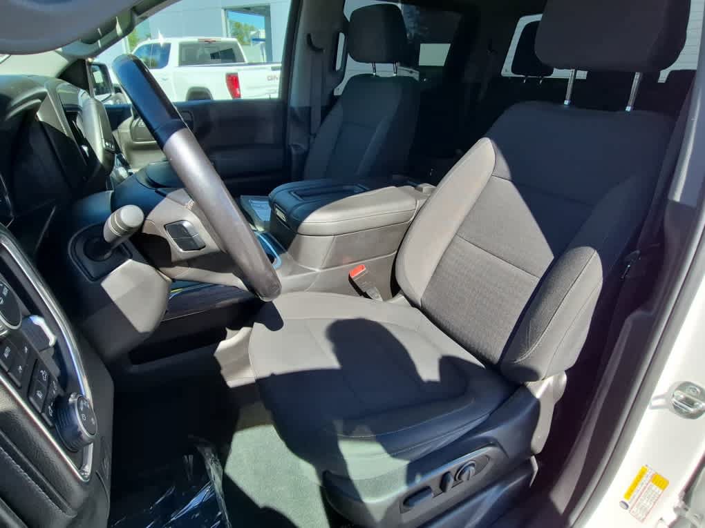 Used 2021 Chevrolet Silverado 1500 RST AWD/4WD image 10