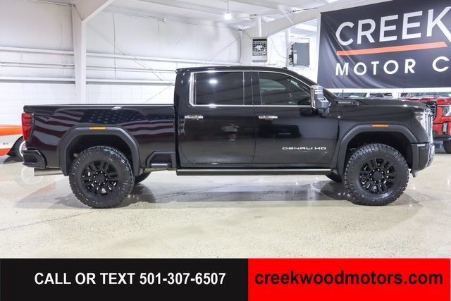 Used 2024 GMC Sierra 2500 Denali Ultimate AWD/4WD image 7