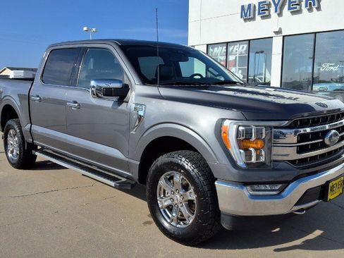 Used 2023 Ford F150 Lariat AWD/4WD image 2