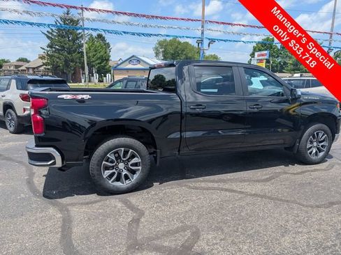 Used 2024 Chevrolet Silverado 1500 LT AWD/4WD image 8