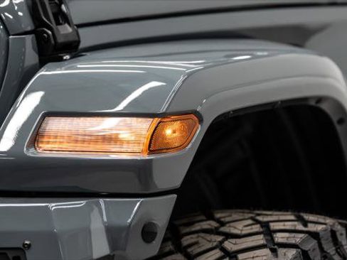 Used 2026 Jeep Wrangler Unlimited Sport image 32