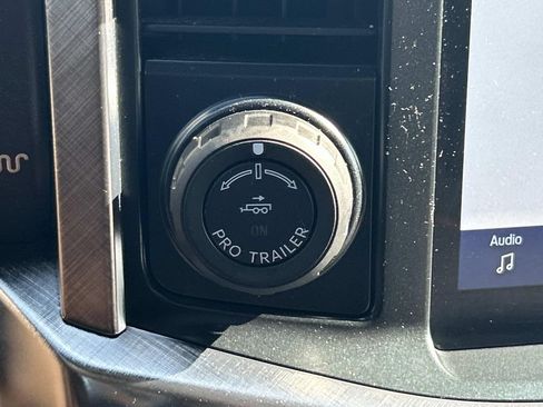 Used 2022 Ford F150 King Ranch w/ Equipment Group 601A High AWD/4WD image 40