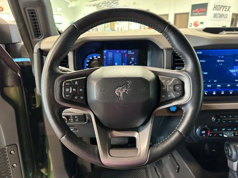 Used 2024 Ford Bronco Wildtrak AWD/4WD image 19