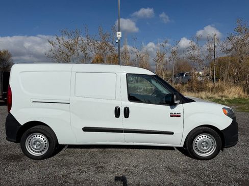 Used 2021 RAM ProMaster City Tradesman image 2