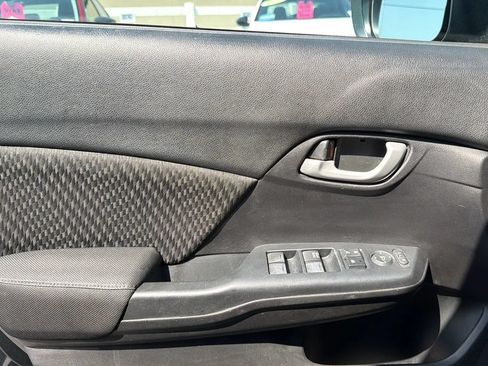 Used 2014 Honda Civic LX image 10