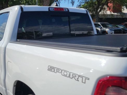 Used 2023 RAM 1500 Laramie AWD/4WD image 11