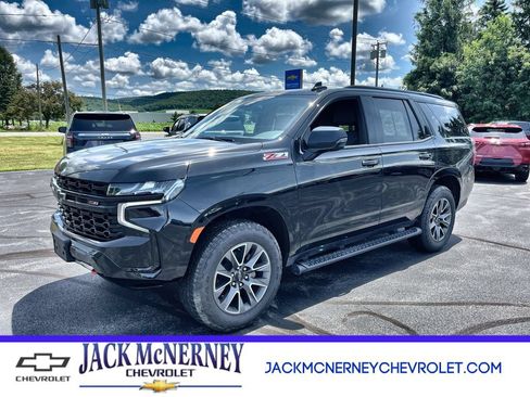 Used 2024 Chevrolet Tahoe Z71 w/ Luxury Package AWD/4WD image 1