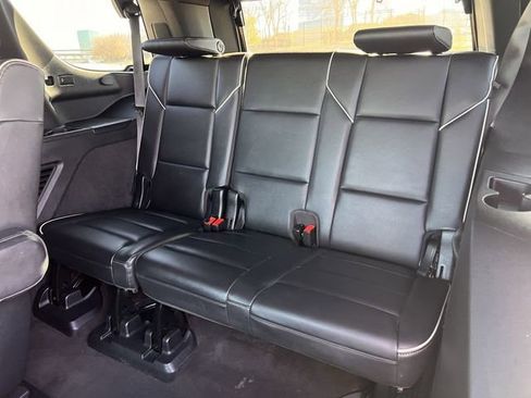 Certified 2023 Cadillac Escalade Premium Luxury image 34
