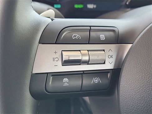 New 2025 Hyundai Tucson SEL image 16