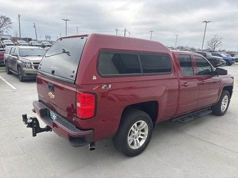 Used 2018 Chevrolet Silverado 1500 LT w/ All Star Edition image 3