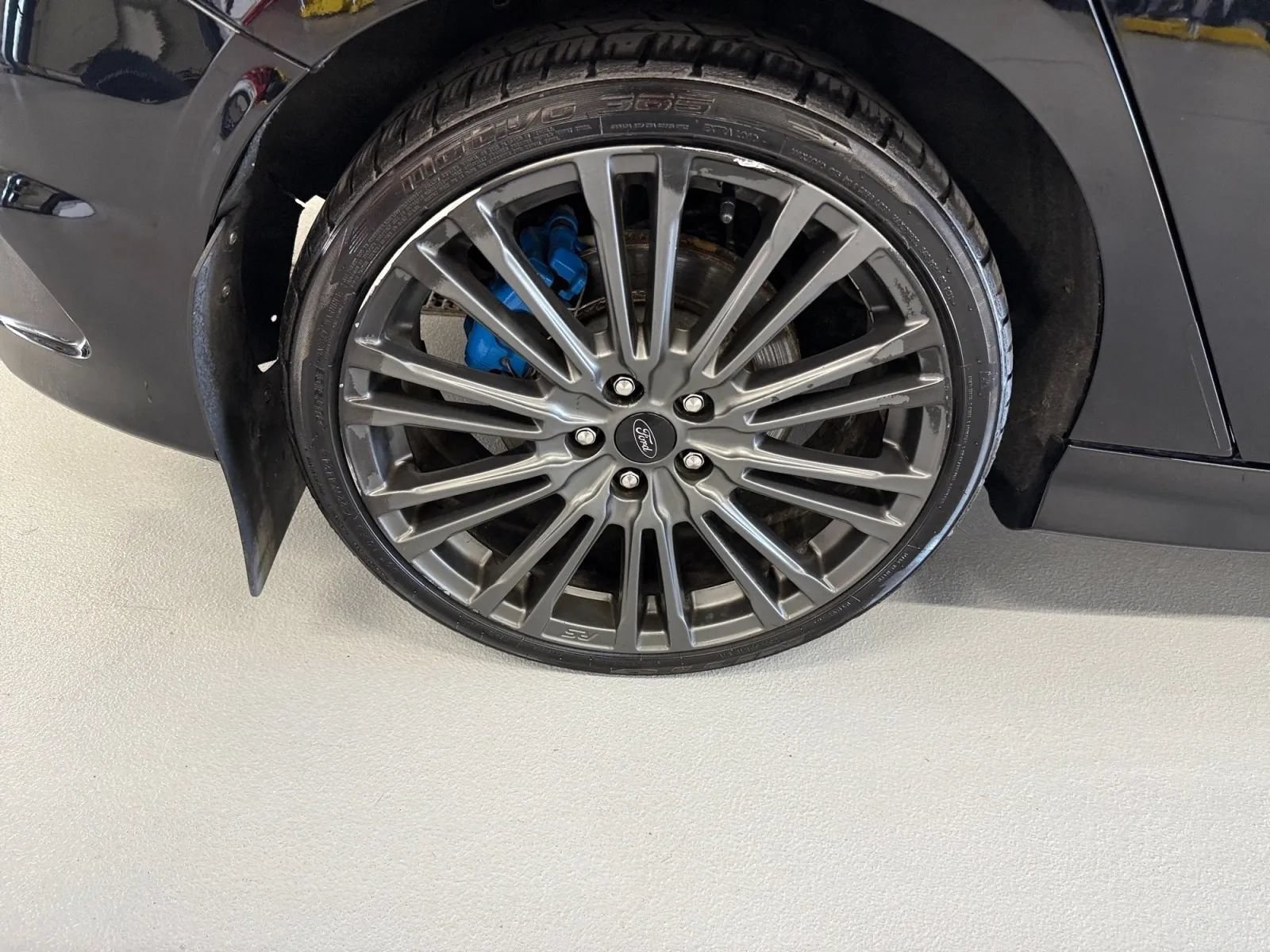 Used 2017 Ford Focus RS AWD/4WD image 40