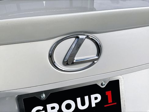 Used 2009 Lexus IS 250 RWD image 9