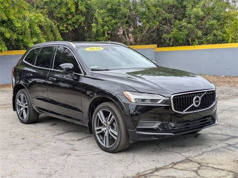 Used 2020 Volvo XC60 T5 Momentum image 3